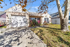 7401 121st Ter, LARGO