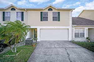 682 Green Valley Rd Rd #apt C-3, PALM HARBOR
