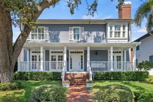 1403 W Watrous Ave, TAMPA