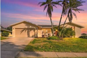 500 Sanibel Ct, TARPON SPRINGS 500 Sanibel Ct, TARPON SPRINGS