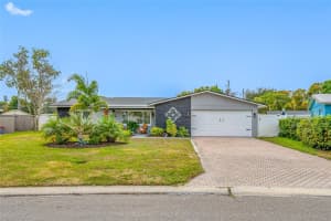 6377 15th St S, ST PETERSBURG