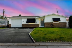 1548 Landau St, HOLIDAY 1548 Landau St, HOLIDAY