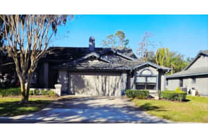 882 Lucas Ln, OLDSMAR