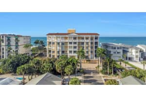 12200 1st St W #202, TREASURE ISLAND