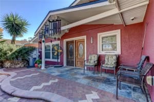 1821 Driftwood Cir N, OLDSMAR