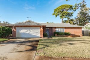 1408 Garden Ave, TARPON SPRINGS