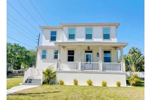 1299 5th St S, ST PETERSBURG