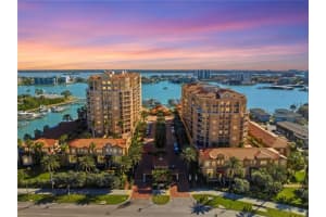 521 Mandalay Ave #307, CLEARWATER BEACH