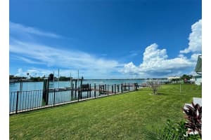 15307 Harbor Dr, MADEIRA BEACH 15307 Harbor Dr, MADEIRA BEACH