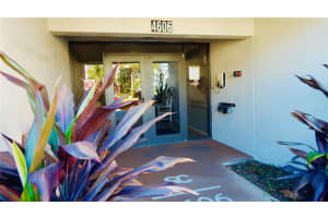 4606 W Gray St #206, TAMPA