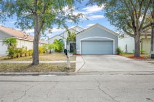 6811 Monarch Park Dr, APOLLO BEACH