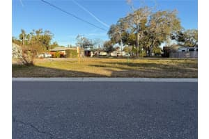 6401 Hobson St Ne, ST PETERSBURG