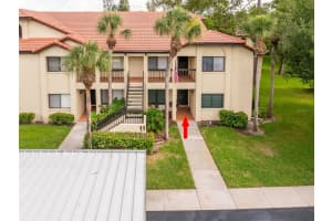 1801 E Lake Rd #11d, PALM HARBOR