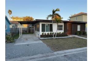 18015 2nd St E, REDINGTON SHORES