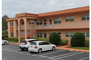 3740 58th St N #203, ST PETERSBURG