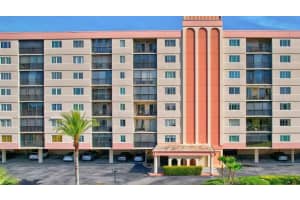 19029 Us Highway 19 N #9-305, CLEARWATER