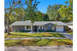 49 Valencia Cir, SAFETY HARBOR