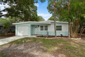 341 Wertz Dr, LARGO