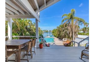 410 140th Ave E, MADEIRA BEACH 410 140th Ave E, MADEIRA BEACH