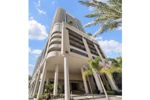 275 1st Ave S #1202, ST PETERSBURG