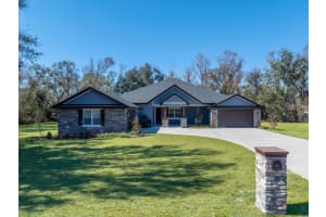 8011 Revels Rd, RIVERVIEW