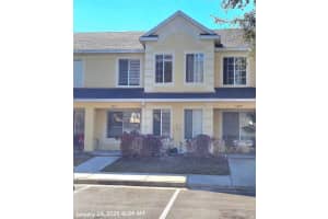 10817 Brickside Ct #ct, RIVERVIEW