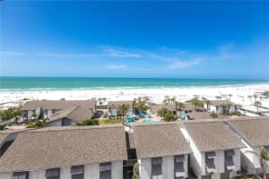 1055 W Peppertree Dr #703aa, SARASOTA