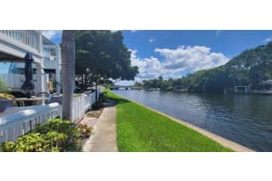 3857 Pompano Dr Se, ST PETERSBURG