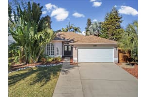 402 Village Dr, TARPON SPRINGS 402 Village Dr, TARPON SPRINGS