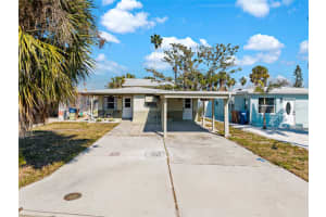 13313 2nd St E, MADEIRA BEACH