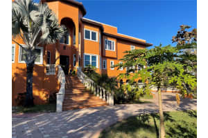 9017 Baywood Park Dr, SEMINOLE