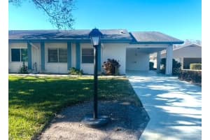 2033 Hawkhurst Cir #180, SUN CITY CENTER