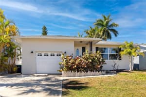 404 Maxwell Pl, INDIAN ROCKS BEACH