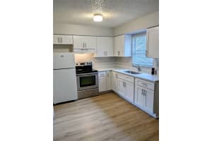 620 Wildwood Way, CLEARWATER