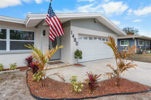 1480 Fairfield Dr, CLEARWATER