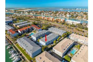 545 Pinellas Bayway S #301, ST PETERSBURG