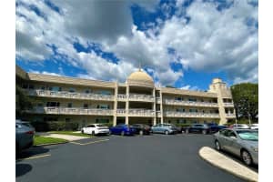 2350 Haitian Dr #60, CLEARWATER