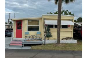 8666 44th Ave N #64, ST PETERSBURG