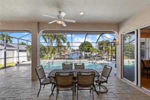 1935 Se 26th St, CAPE CORAL
