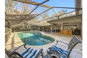 50 Willowood Ln, OLDSMAR