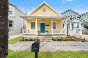 2113 W Cherry St, TAMPA