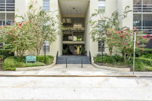 2302 S Manhattan Ave #111, TAMPA