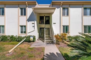 208 Cypress Ct, OLDSMAR 208 Cypress Ct, OLDSMAR