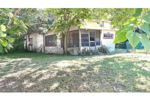 5405 Mobile Dr, SEFFNER