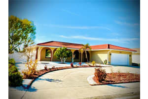 6512 Manila Palm Way, APOLLO BEACH