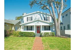 325 17th Ave Ne, ST PETERSBURG 325 17th Ave Ne, ST PETERSBURG