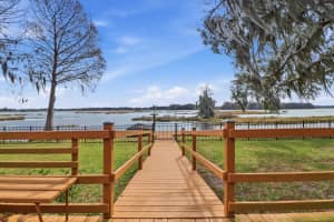 8528 E Aquarius Dr, INVERNESS