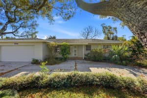 3391 Walnut St Ne, ST PETERSBURG