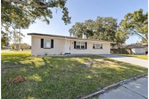 1004 N Betty Ln, CLEARWATER