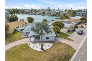 475 115th Ave, TREASURE ISLAND